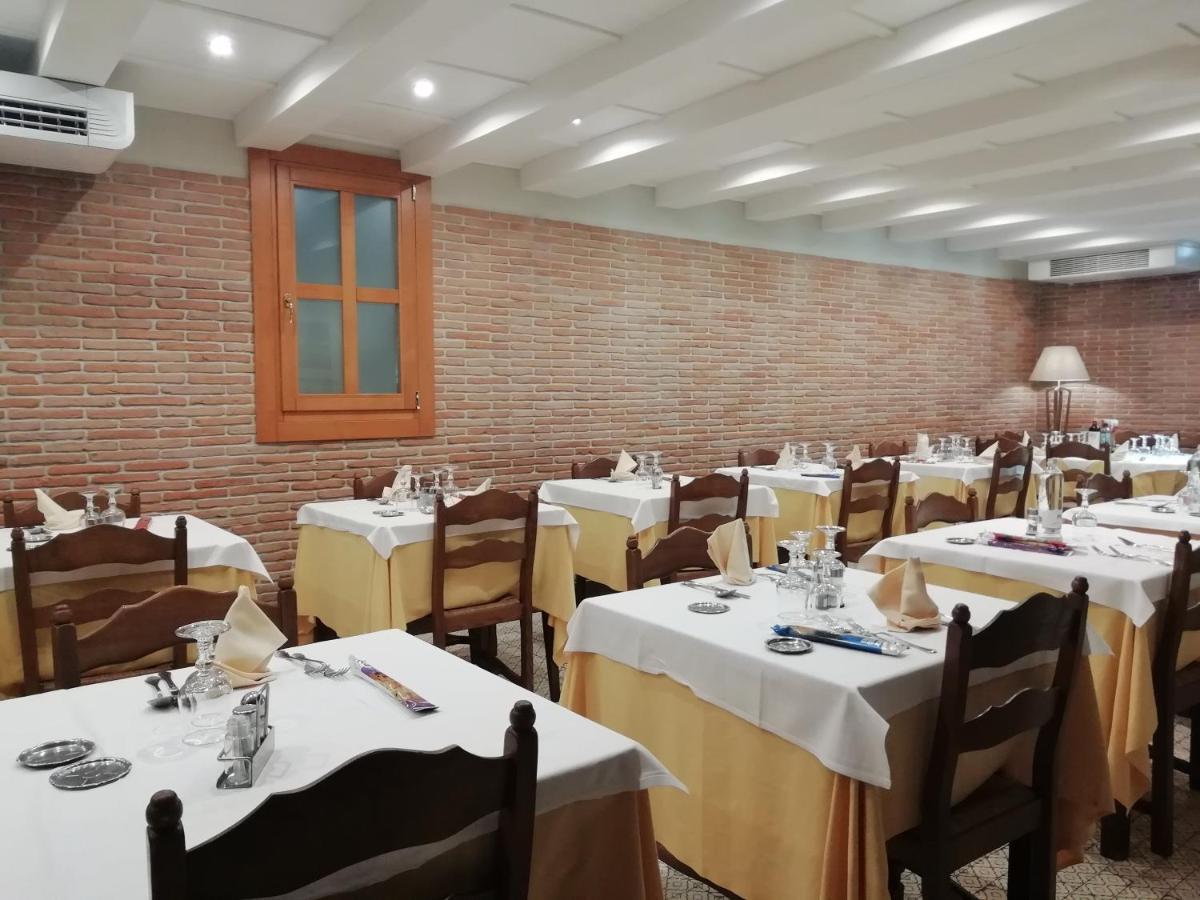 Albergo Ristorante Leon D'Oro Эсте Экстерьер фото