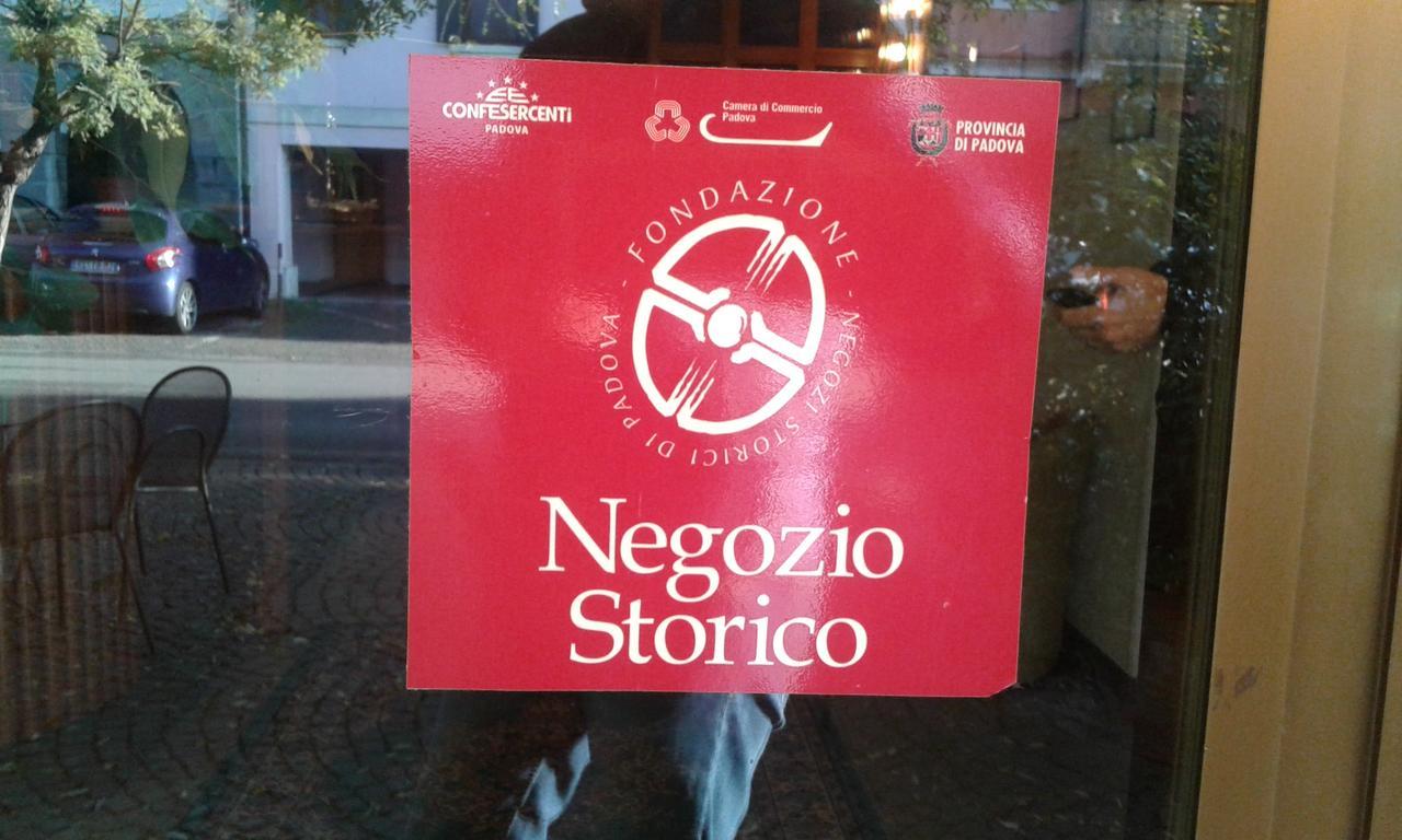 Albergo Ristorante Leon D'Oro Эсте Экстерьер фото